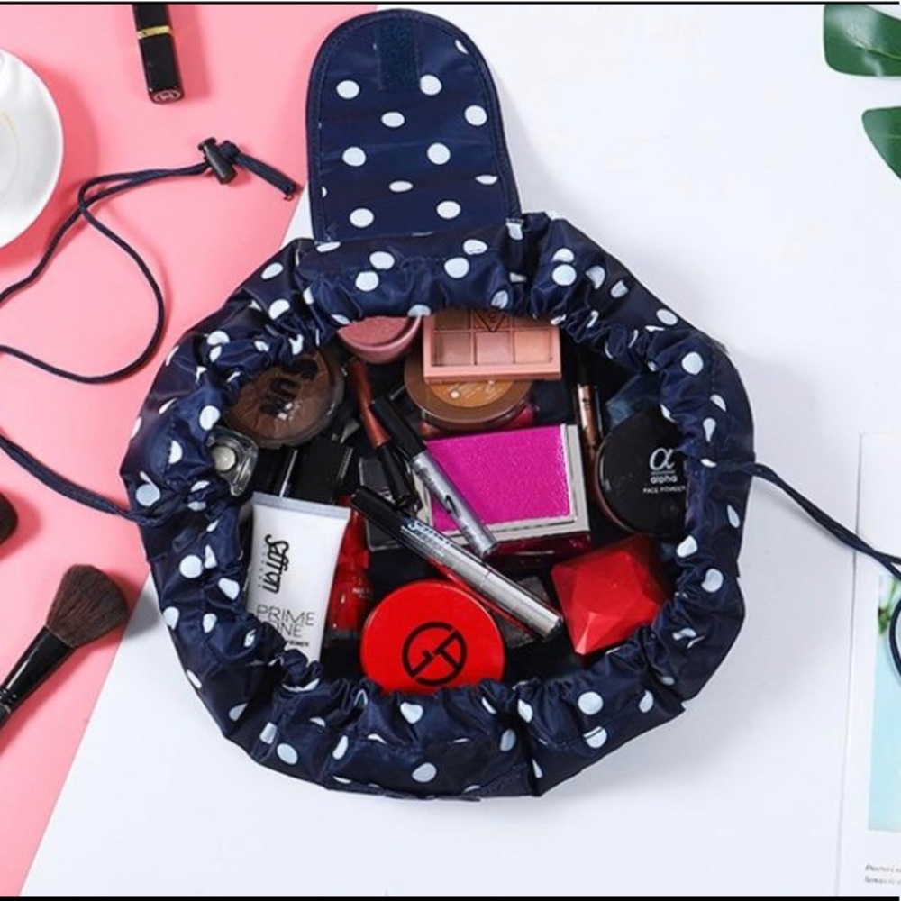 Make-up Pouch - Picture 3 of 3